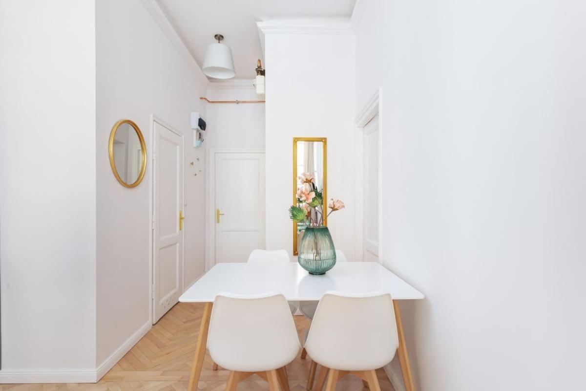 Apartamenty-Mi Old Town Residence Varşova Dış mekan fotoğraf